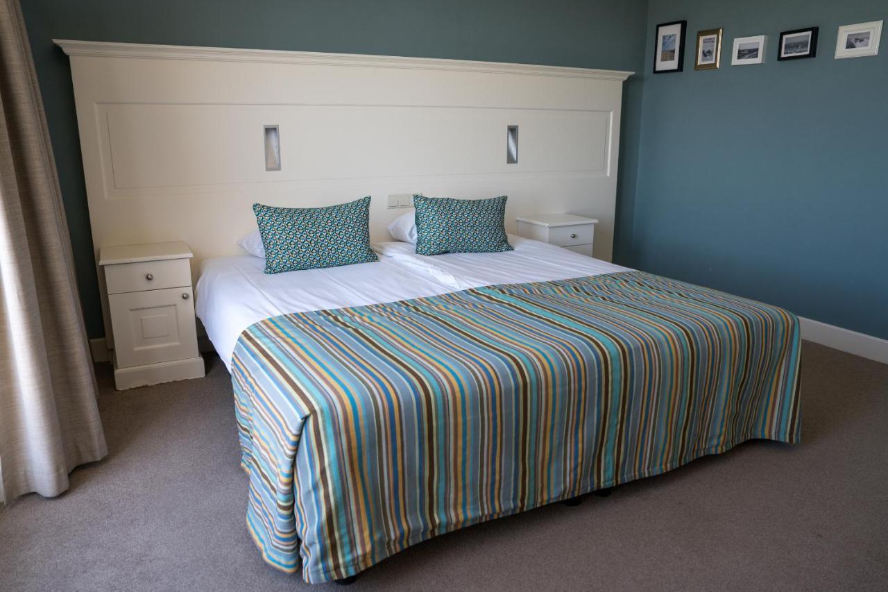 Strandhotel Nassau-Bergen Bergen aan Zee Extérieur photo