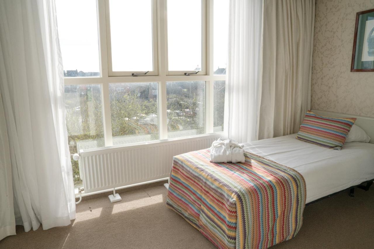 Strandhotel Nassau-Bergen Bergen aan Zee Extérieur photo